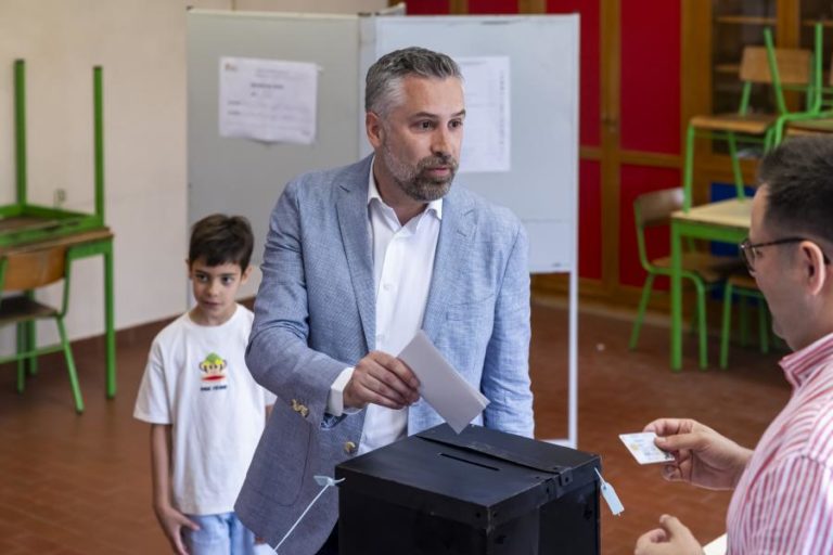 Pedro Nuno Santos apela a uma grande participação nas eleições