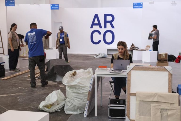 Galeristas na ARCOlisboa com “adesão total” a protesto por redução do IVA