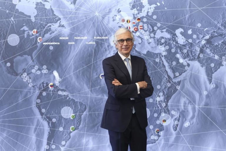 Espero que Presidenciais não se transformem num debate antipartidos — Aguiar-Branco