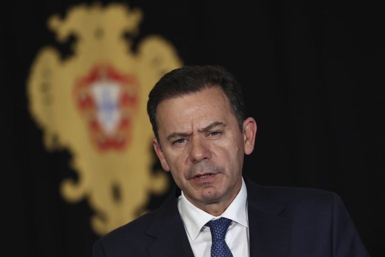 Primeiro-ministro promete Governo com “renovada energia” com “muitos elementos” do anterior