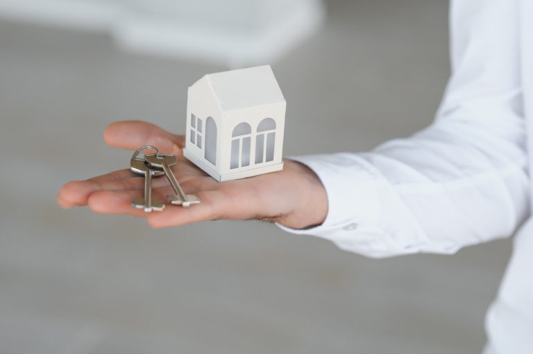 Guerra comercial abala mercado imobiliário no Canadá