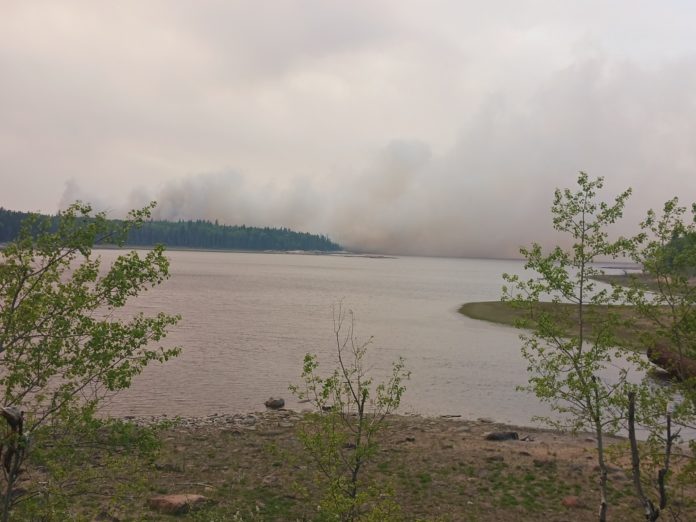 B4-01-VT EVACUAÇÕES INCÊNDIOS CANADÁ RS 052925