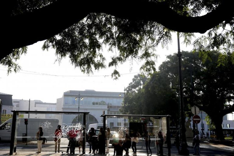Greve na Carris e plenário no Metro prometem perturbar transportes na noite maior das Festas de Lisboa