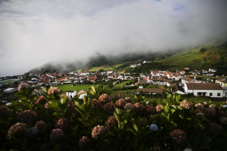 Cinco sismos sentidos durante a tarde na ilha de São Miguel