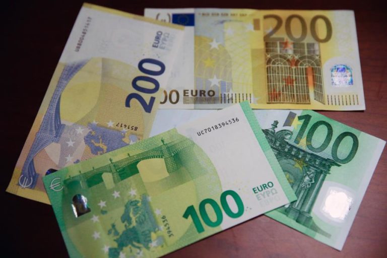 Juros da dívida de Portugal descem a dois, a cinco e a 10 anos