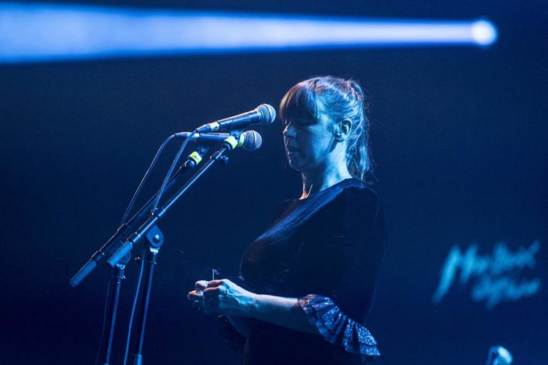Cat Power apresenta pela última vez espetáculo dedicado a Dylan no domingo em Oeiras