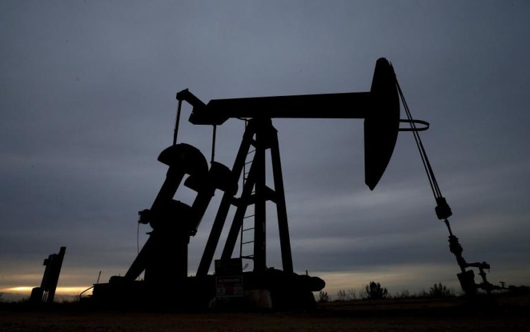 Produção petrolífera de Angola abaixo do previsto em maio