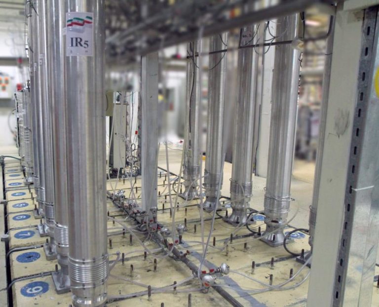 Irão produzia em segredo componentes para bomba nuclear – Israel