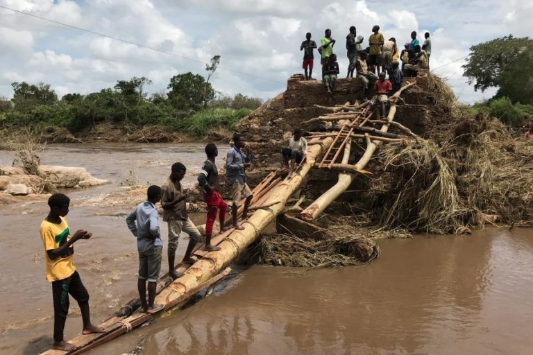 Obra de emergência vai devolver ligação entre Nampula e Cabo Delgado em Moçambique