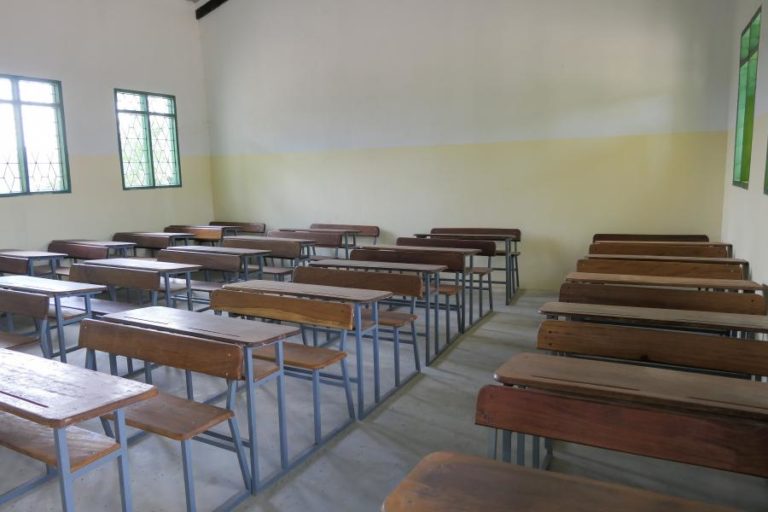 Pelo menos 117 escolas ainda encerradas em Cabo Delgado