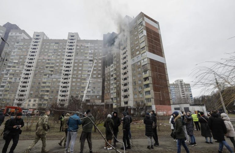 Kiev quer pôr fim a guerra com Moscovo “este ano”