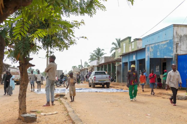 Terroristas invadem mina de pedras preciosas em Cabo Delgado