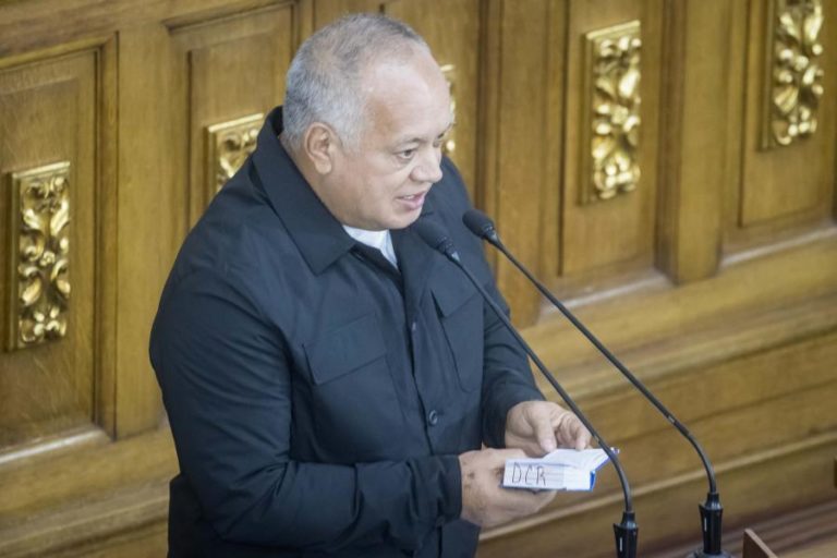 Caracas anuncia novo voo proveniente do México com 253 venezuelanos repatriados