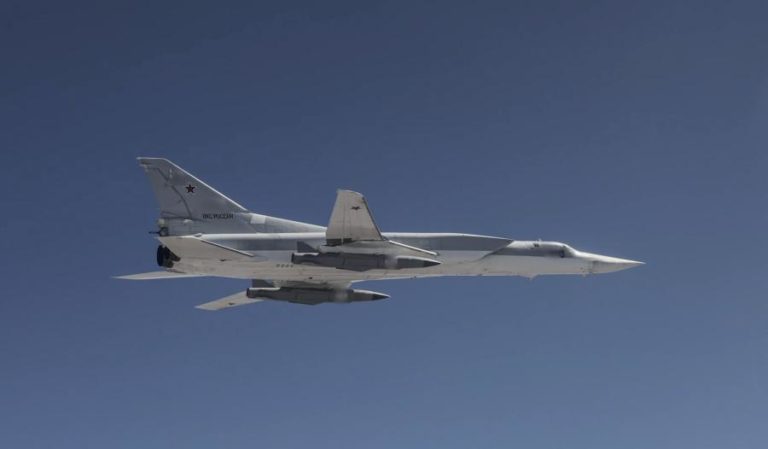 ‘Drones’ ucranianos atingem aeródromo militar na Federação Russa