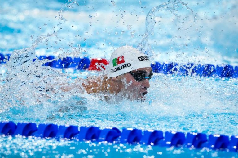 Diogo Ribeiro campeão europeu de sub-23 nos 50 livres, Francisca Martins prata nos 400