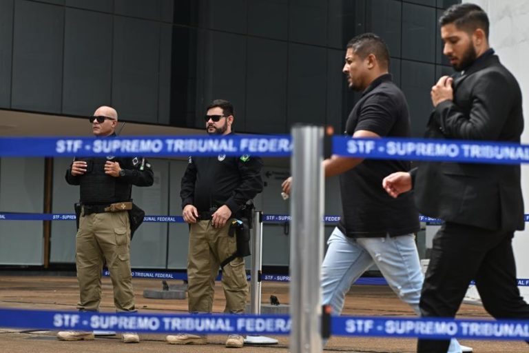 Maioria no Supremo brasileiro responsabiliza redes sociais por conteúdo ilegal