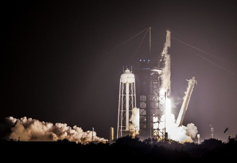 Casa Branca retira nomeação de aliado de Musk para liderar a NASA