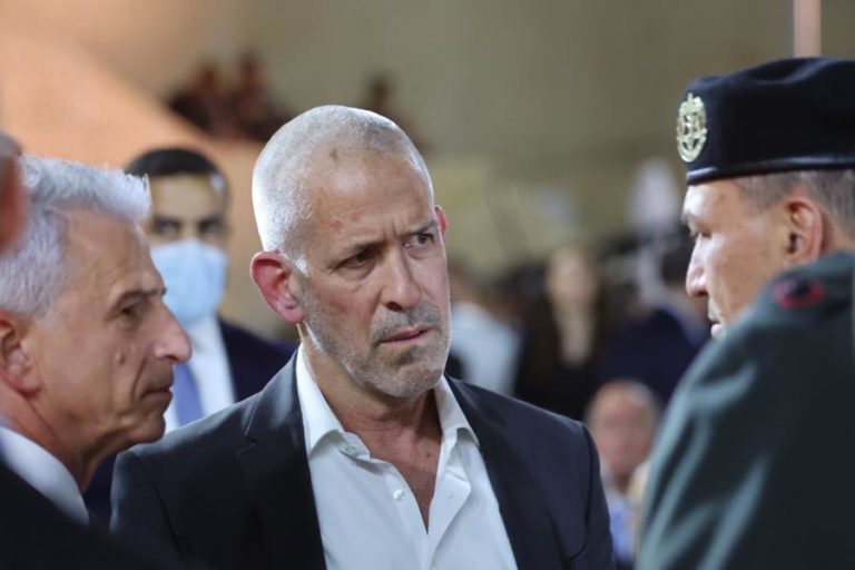 Diretor do Shin Bet termina mandato após polémica com Netanyahu