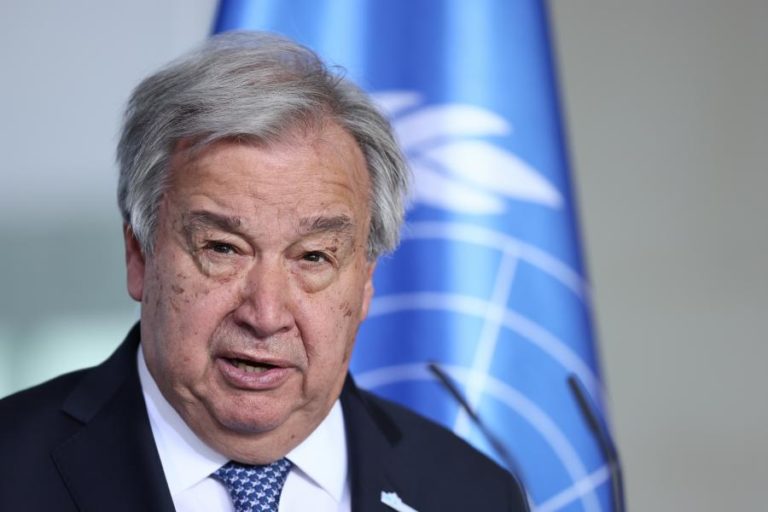 Secretário-geral da ONU pede a Israel e Irão “máxima contenção”