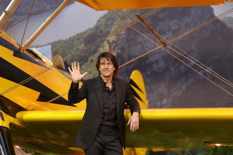 Debbie Allen, Tom Cruise, Wynn Thomas e Dolly Parton vão receber Óscar honorário
