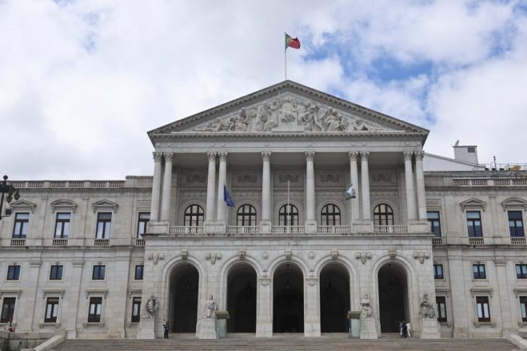 Apresentação e debate do programa do Governo arranca hoje no parlamento