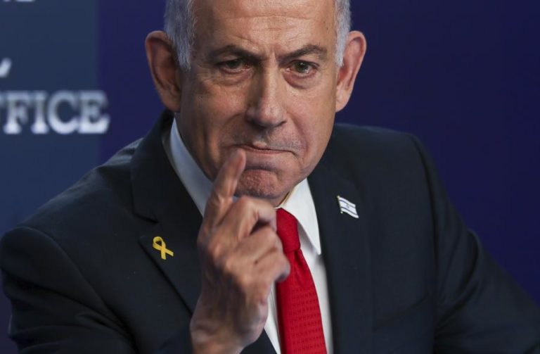 Netanyahu promete mais ataques em “golpe duro” para programa nuclear iraniano