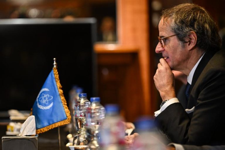 ONU pede a Teerão transparência sobre programa nuclear