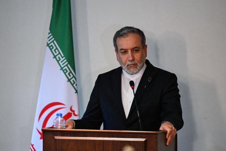 Diplomacia do Irão rejeita pedidos de moderação