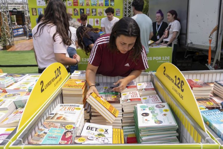 Feira do Livro de Lisboa abre hoje às 12:00 com 350 pavilhões e muitos eventos