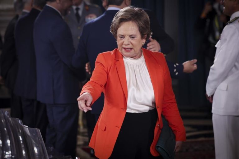 Ministra da Administração Interna defende unidade de estrangeiros e fronteiras na PSP