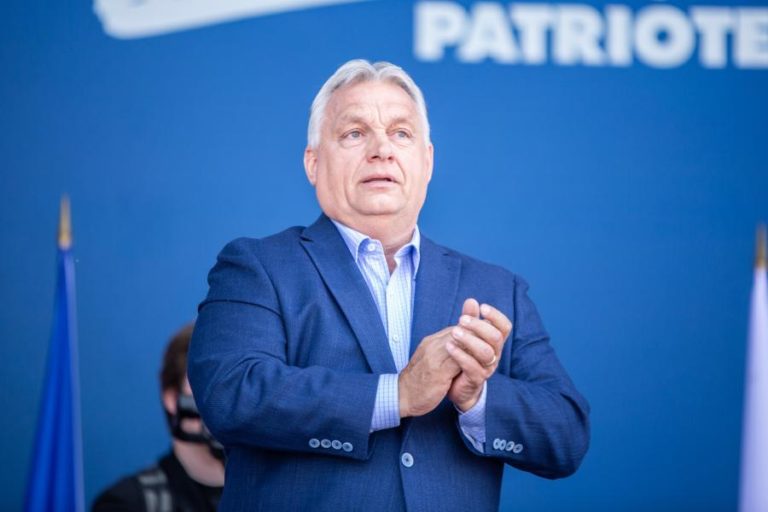 PM húngaro pede à Comissão Europeia que não interfira em questões penais do país