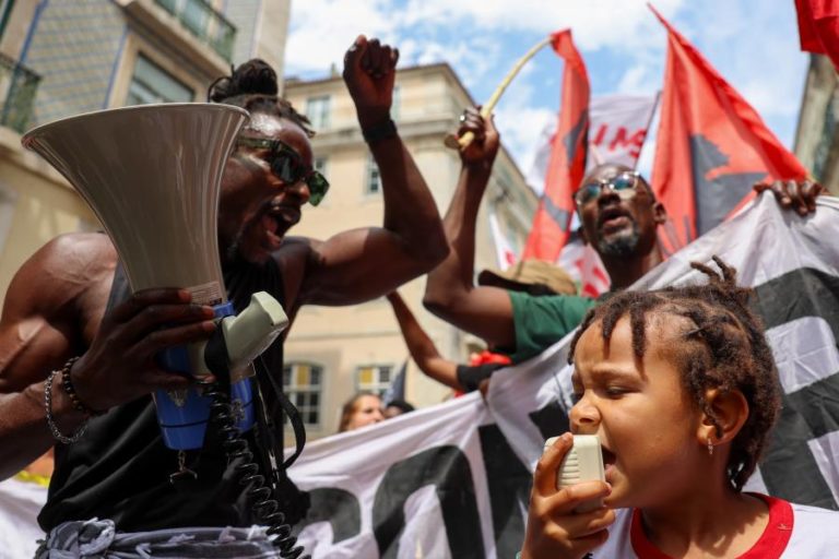 PCP e BE associam-se a manifestação contra racismo e em memória de Alcino Monteiro