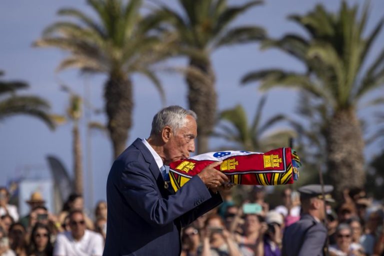 Marcelo tenciona “sair de levezinho” do cargo e depois ir a todas as cerimónias oficiais