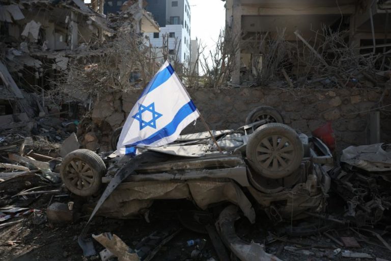 Exército israelita anuncia novos ataques contra vários locais iranianos