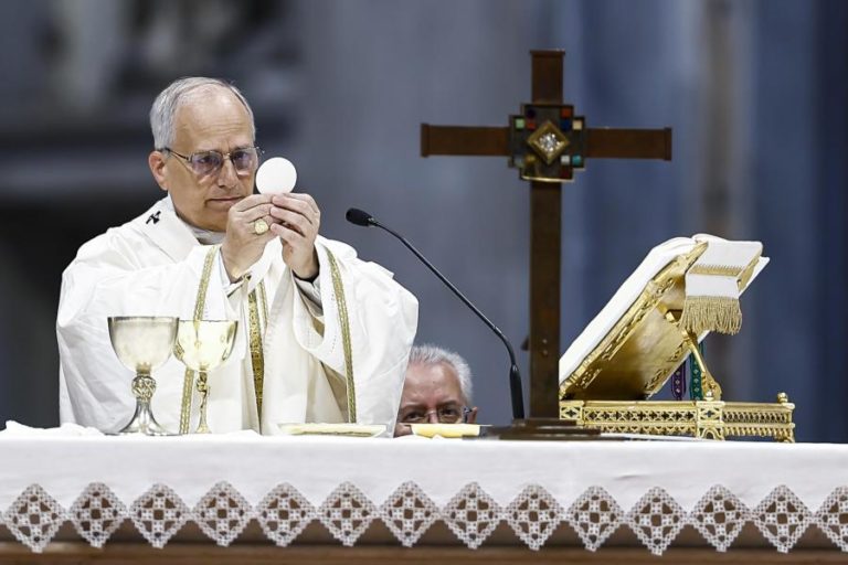 Papa apela à paz no Médio Oriente, Ucrânia e noutros locais do mundo