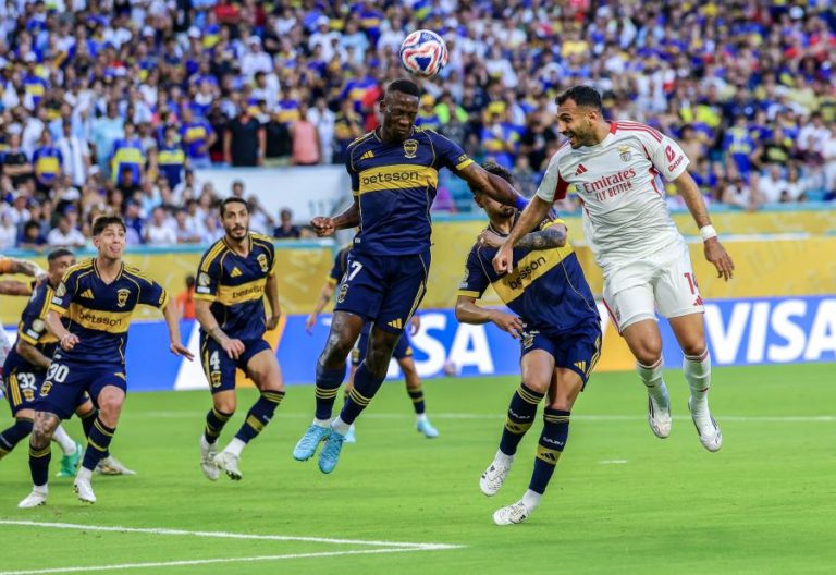 Benfica empata com Boca Juniors na estreia no Mundial clubes