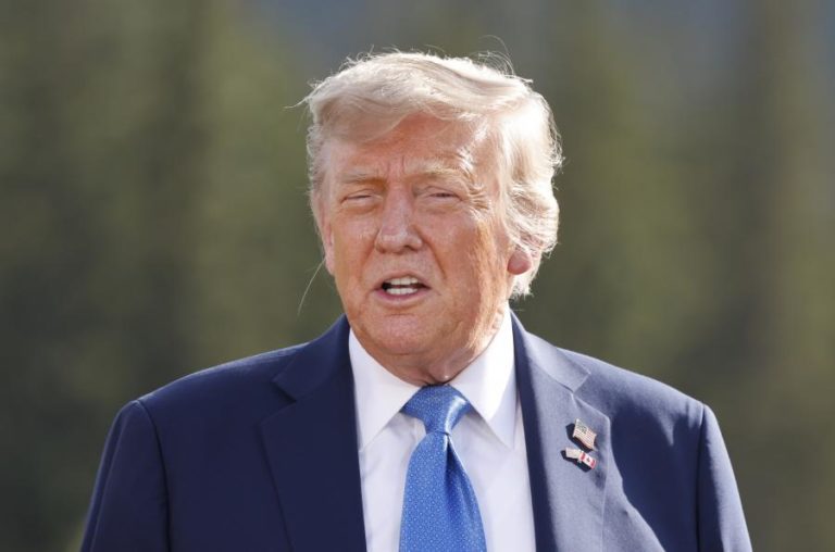 Trump afirma que EUA têm agora “total controlo” de céu iraniano