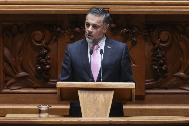 Chega indisponível para aprovar Unidade de Estrangeiros e Fronteiras sem reforço de meios da PSP