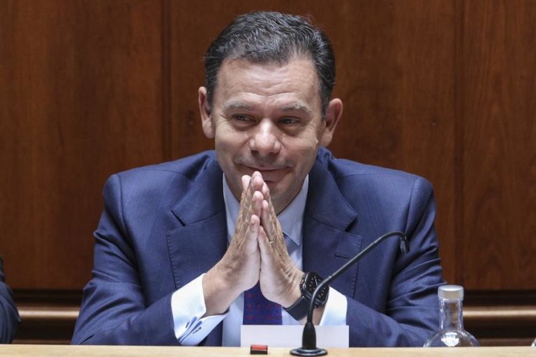 PM português destaca laços “fraternos e inabaláveis” entre Portugal e Moçambique