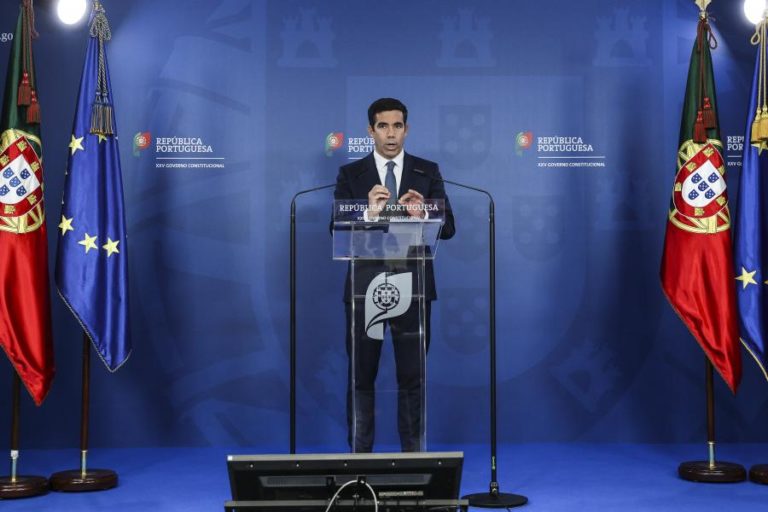 Governo alarga prazo para atribuir nacionalidade para um mínimo de sete anos