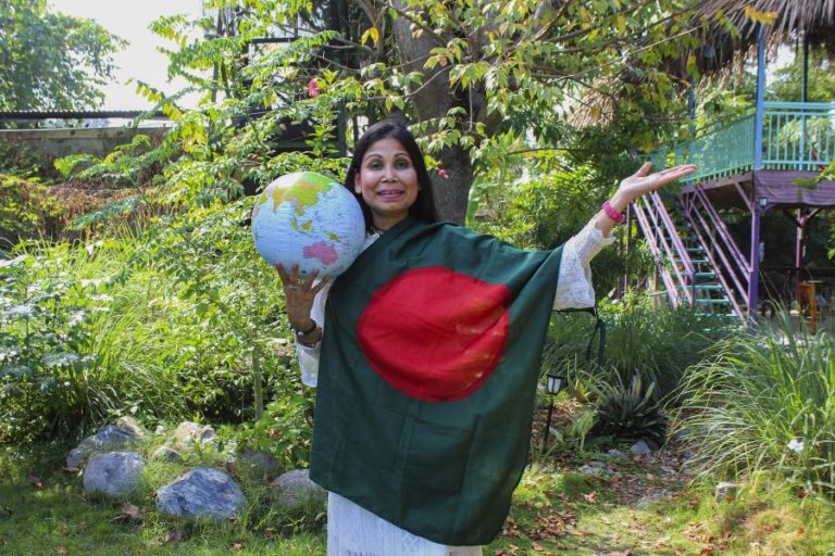 Timor-Leste o 180.º país visitado pela bengali Najmun Nahar com mensagem de paz no mundo