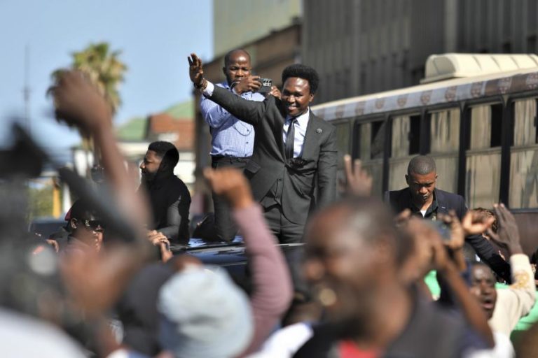 Mondlane diz que acordo para pacificação em Moçambique não está a ser cumprido