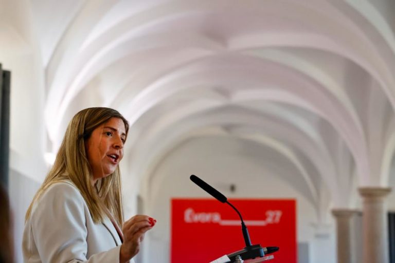 Ministra diz que Évora 2027 ainda pode ser bem-sucedida apesar do atraso