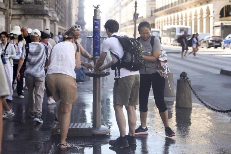 Sul da Europa sofre com calor extremo de extensão geográfica sem precedentes