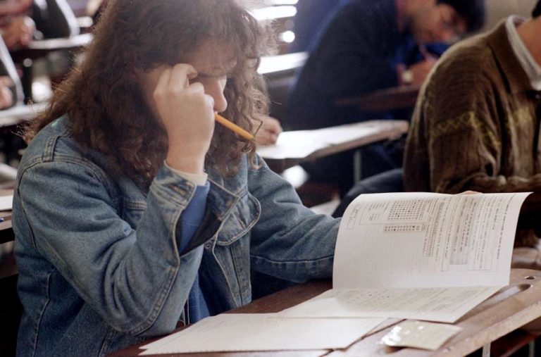 Mais de 160 mil estudantes inscritos nos exames do ensino secundário