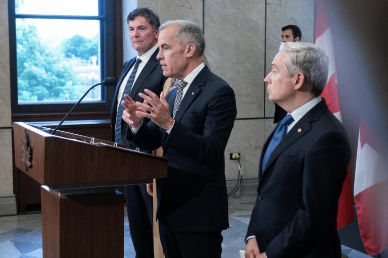 Carney anuncia resposta do Canadá ao aumento das tarifas americanas sobre aço e alumínio