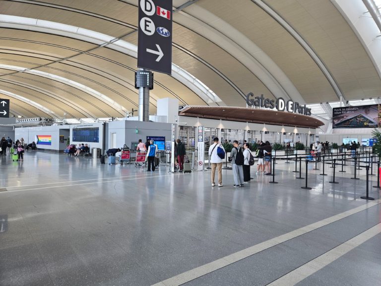 Canadá aperta o cerco a estudantes internacionais e oficiais do Irão