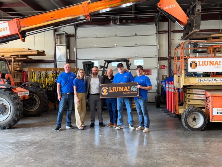 LiUNA homenageia membro e aposta na formação