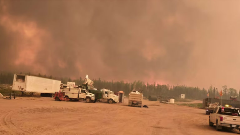 Canadian Army vai ajudar no combate às chamas dos incêndios florestais