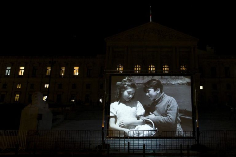 Festival de Cinema de Veneza vai exibir “Aniki-Bobó” de Manoel de Oliveira